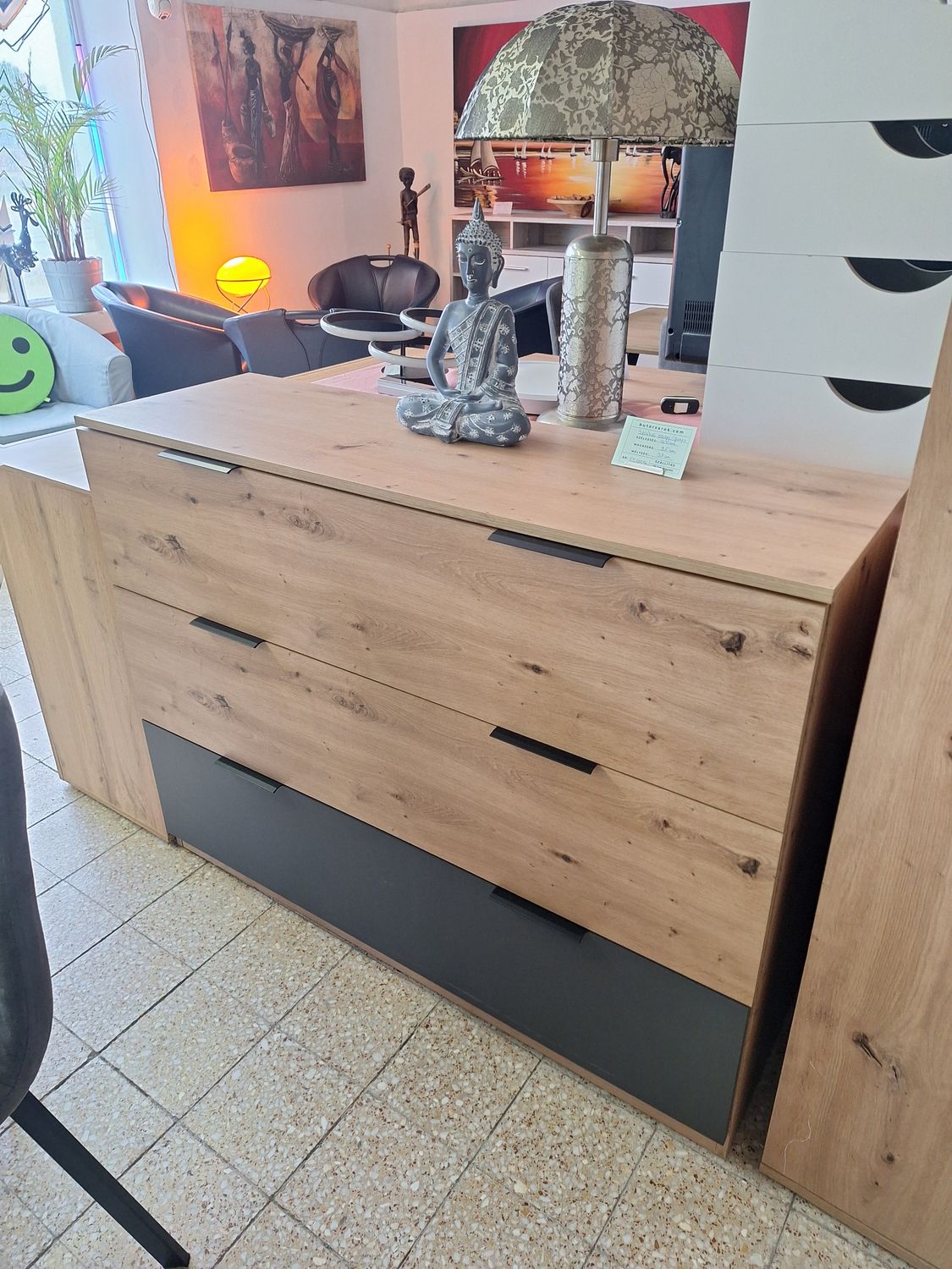 Tölgyfamintás/ grafit szürke 3 osztott fiókos pakolós komód