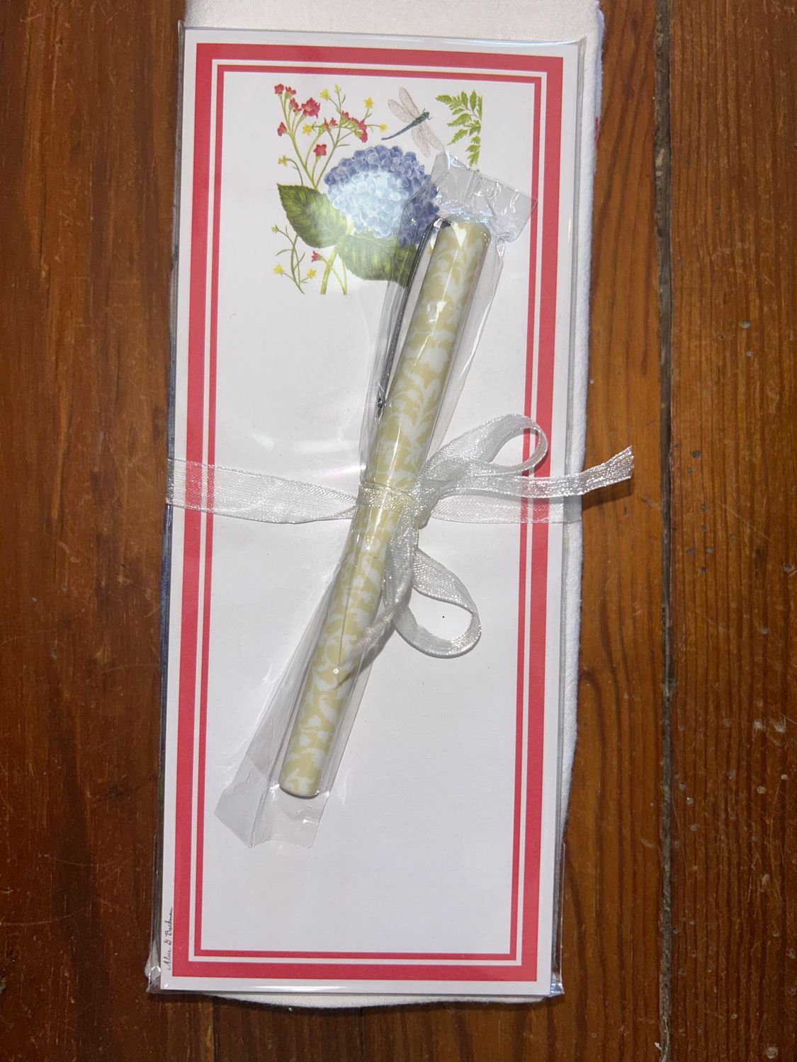 Flour Sack Towel &amp; Magnetic Note Pad Set-Flowers