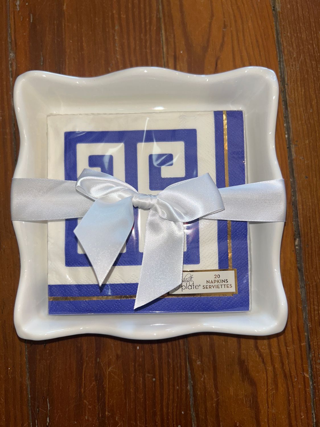 Ceramic Wave Napkin Tray w/ Greek Key Napkins