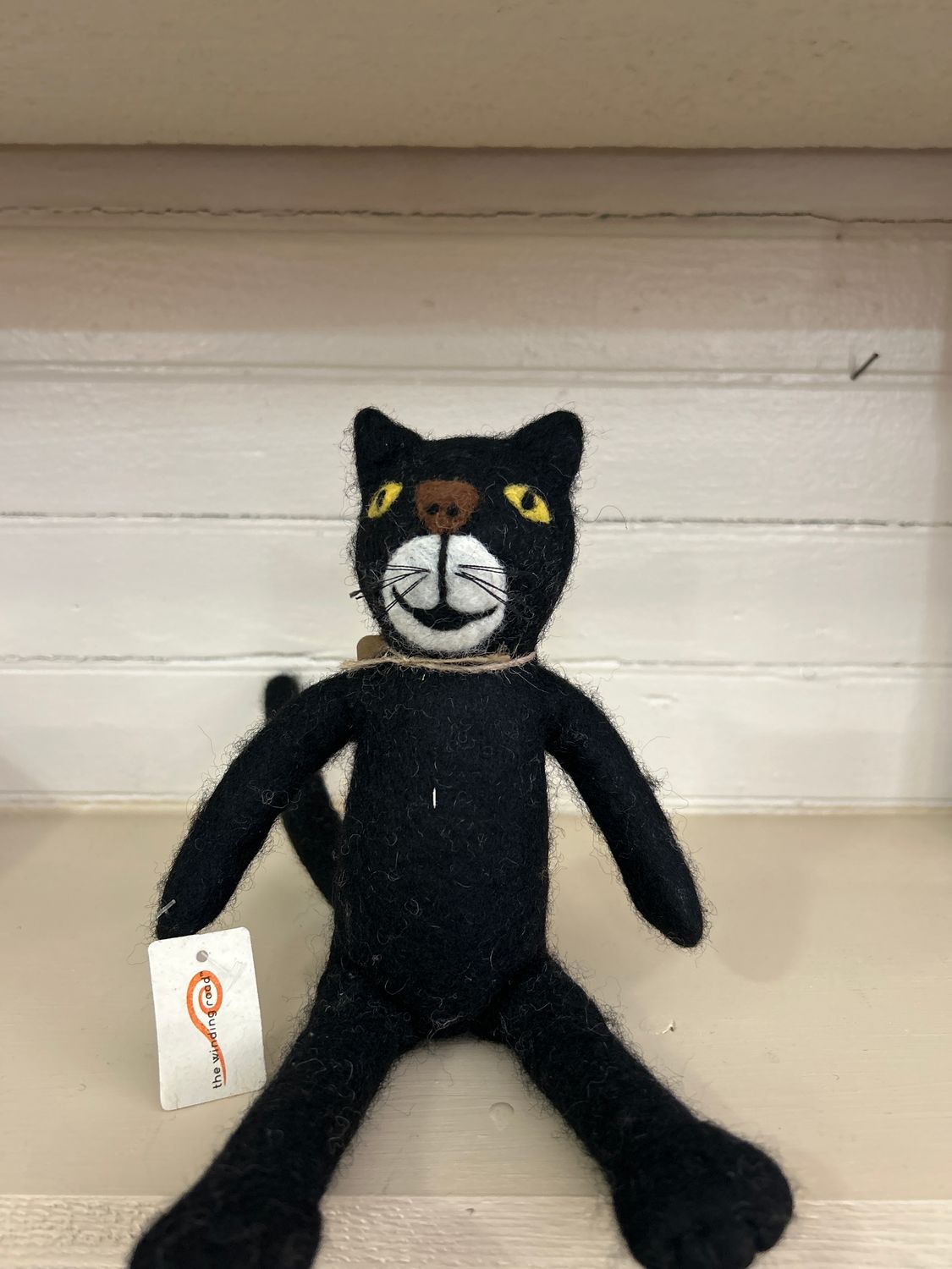 Sitting Wool Black Cat