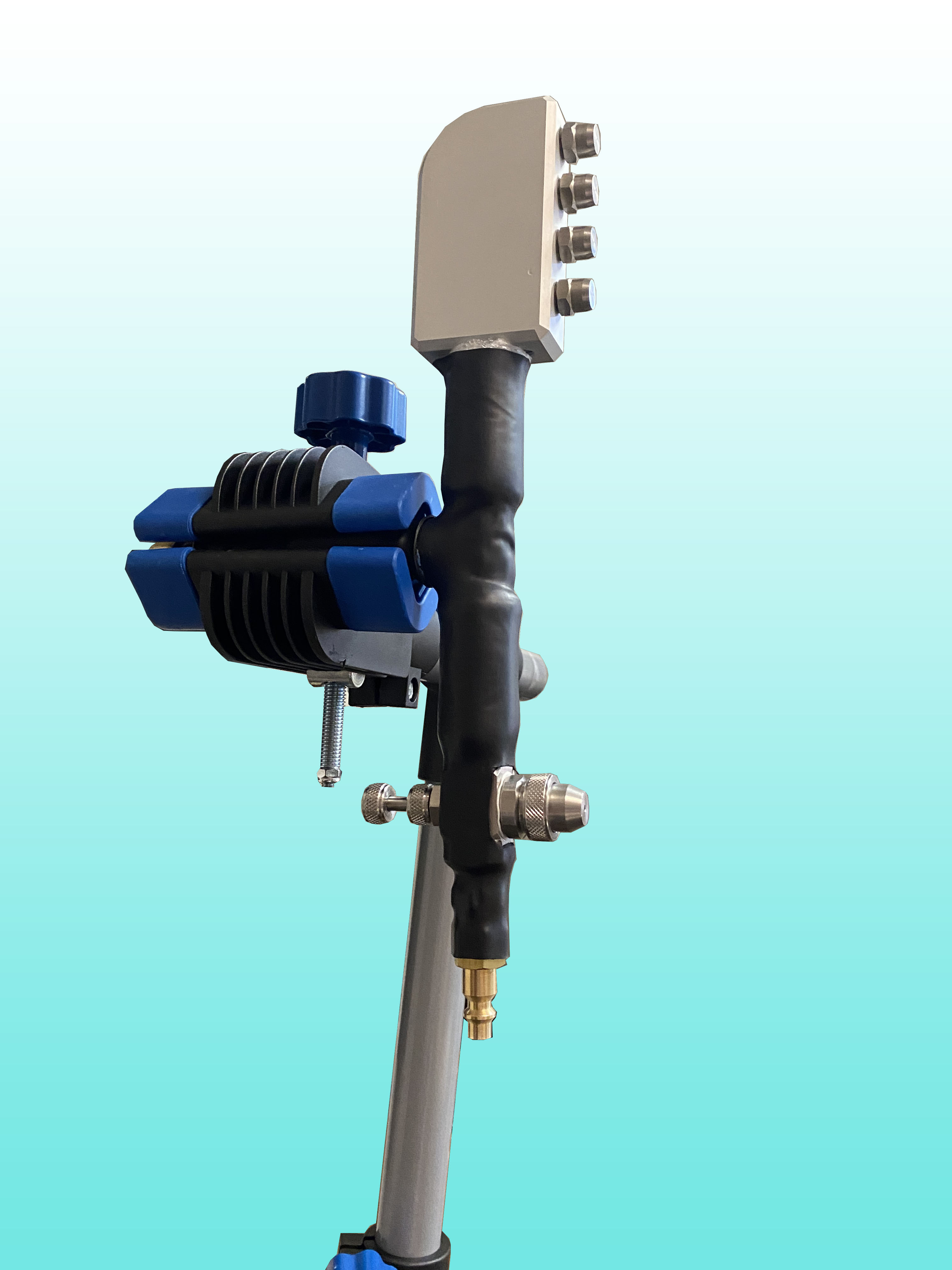 Forecaster "Skeleton" Snow Gun (Starting at Single Train) 00010