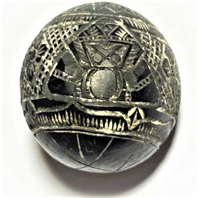 Kot Kala Pra Rahu Mai Mee Ta Ud Kring Eyeless Coconut Carved Asura Deva Eclipse God with Magic Bead Rattle Luang Por Pin Wat Srisa Tong