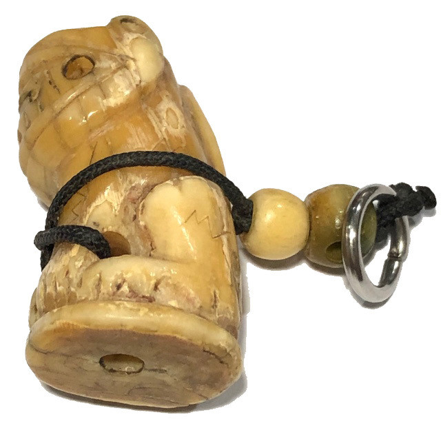 Khiaw Suea Maha Amnaj Tiger Amulet Carved Tiger Tooth Luang Por Parn Wat Bang Hia (2368 - 2453 BE) Free EMS