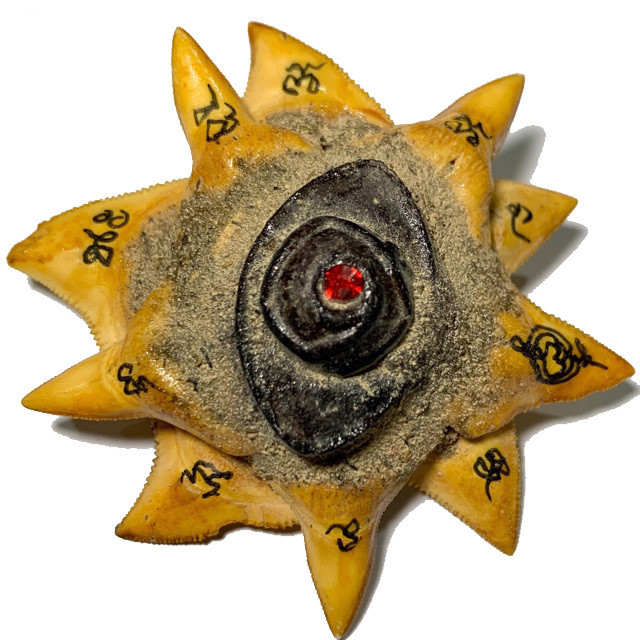 Daw Fan Chalaam Shark Teeth Lucky Star with Duang Ta Aathan Shiva Eye Pearl &amp; Gemstone Prai Powders Hand Inscriptions Luang Por Pina FREE EMS