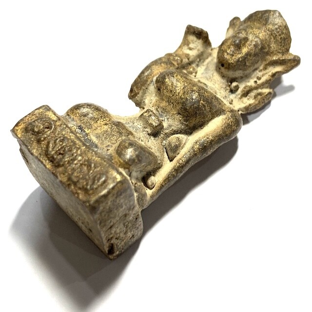 Pra Nang Kwak Nuea Din Jet Pha Cha Ratanakosin Era Style Bucha Statuette 2 Inches Luang Por Te Wat Sam Ngam