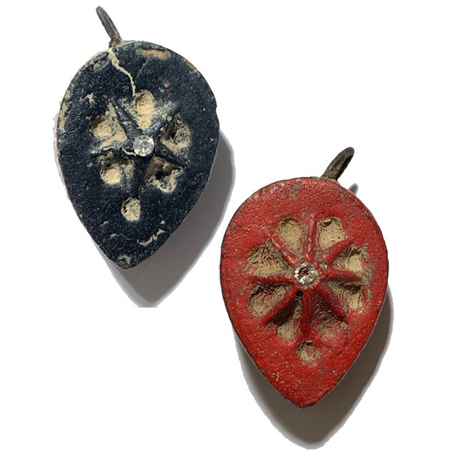 Daw Nai Pan Nai Pon Nuea Pong Aathan Fang Ploi  Pim Lek Early Era Lucky Star Amulet red-black Luang Por Pina Free EMS