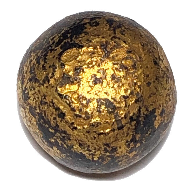 Look Om Jet Paya Chang Sarn Nuea Dam Pid Tong Sacred Powder Wishing Ball Luang Por Ding Wat Bang Wua