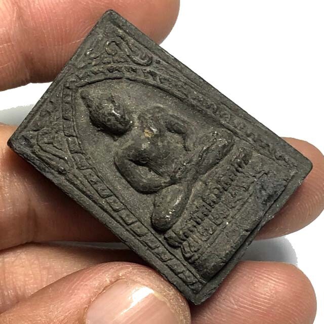 Pra Somdej Chiang Saen Chun Doo Hwan 2522 BE - Nuea Rae Dam Block Raek - Luang Phu To Wat Pradoo Chimplee FREE Express shipping