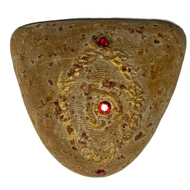 Yoni Aathan Pim Jumbo Early Era Nuea Pong Prai Asupa Sacred Vulva 3 Gemstones Hand Inscription Luang Por Pina FREE Express shipping