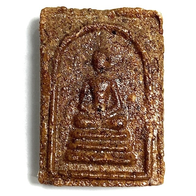 Somdej Hlang Roop Muean Pim Lek Nuea Pong Chan Hmak Pasom Gesa 2518 BE Areca Nut Powders with Monk Hair Luang Phu Khaw Analayo - Wat Tham Gong Plae
