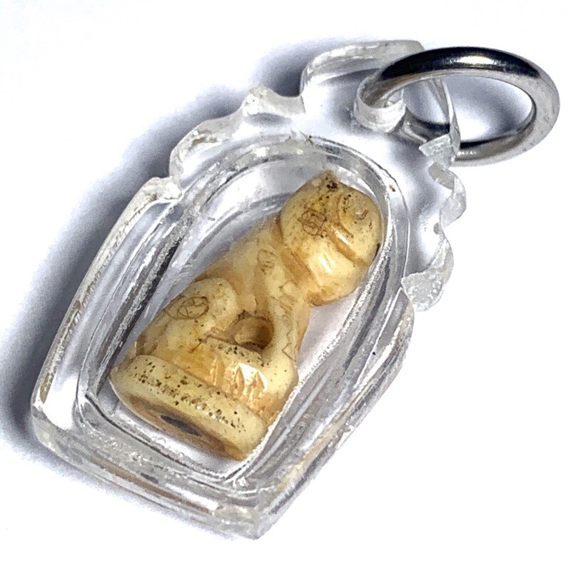 Khiaw Suea Gae Carved Tiger Tooth Amulet Hand Inscriptions Luang Por Say Wat Bang Hia Free Express Shipping