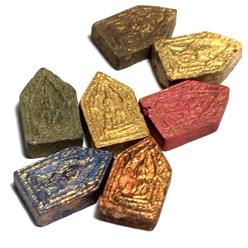 7 Amulet Set Khunphaen Prai Kumarn Jiw Red Black Green White Gray Brown Golden 2514 Luang Phu Gaew & LP Tim Wat Laharn Rai Free Express Shipping