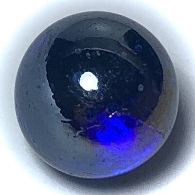Look Gaew Sarapat Neuk Klueab Parort 2490 BE Alchemical Crystal Wishing Balll Blue 1.5 Cm Luang Por Opasi
