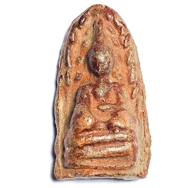 Pra Rod Mer Dto 2521 BE Nuea Din  Pasom Wan Sabu Luead Big Hand Buddha of Survival Luang Por Guay Wat Kositaram