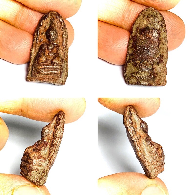 Pra Rod Mer Dto 2521 BE Nuea Din  Pasom Wan Sabu Luead Big Hand Buddha of Survival Luang Por Guay Wat Kositaram