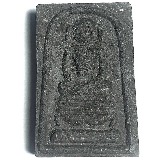 Pra Somdej Kasin Fai 2535 BE Nuea Lek Nam Pi Luang Phu Hmun Wat Ban Jan Released at Wat Sra Pongs Blessed with 108 Masters Including Luang Por Suang Pra Somdej Kasin Fai 2535 BE Nuea Lek Nam Pi Luang Phu Hmun Wat Ban Jan Released at Wat Sra Pongs Blessed with 108 Masters Including Luang Por Suang