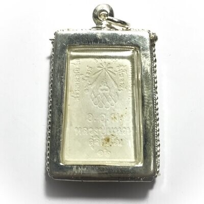 Pra Somdej Nuea Pong 2516 BE Silver Frame + Rhinestones Wat Sampant Wongs Shrineroom Building Edition - Luang Phu Waen Sujinno