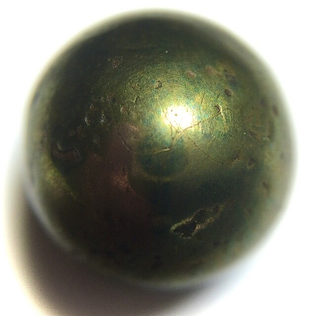 Look Om Maekasit See Tong Pla Hlai Om Khiaw 2460 BE - Luang Por Tap Wat Anong