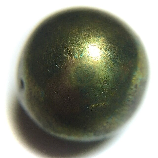 Look Om Maekasit See Tong Pla Hlai Om Khiaw 2460 BE - Luang Por Tap Wat Anong