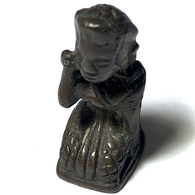 Pra Nang Kwak Loi Ongk Statuette for Good Business and Mercy Charm 2490 BE - Luang Por Jong Wat Na Tang Nork