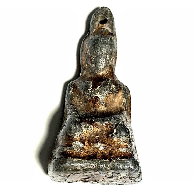 Praput Chin Dtakua Fang Khiaw Hmaa Pha 2460 BE Alchemical Mercurial Lead &amp; Wolf Tooth Insert Luang Por Dam Wat Kuti