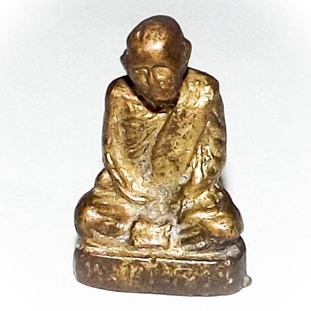 Roop Lor Ud Kring - Nuea Tong Pasom - Guru Monk Statuette of Luang Phu Waen Sujjino - Wat Doi Mae Pang Circa 2520 BE
