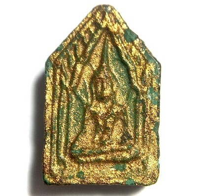 Khun Phaen Jiw Nuea Pong Prai Kumarn Tone Khiaw 2514 BE Green Powders Gold Leaf Luang Phu Gaew & Luang Phu Tim Wat Laharn Rai