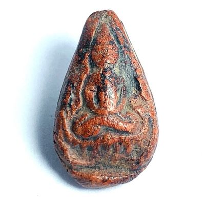 Pra Gleep Bua Kru Wat Ling Khob 2410 BE Lotus Petal Buddha Ancient Hiding Place Amulet