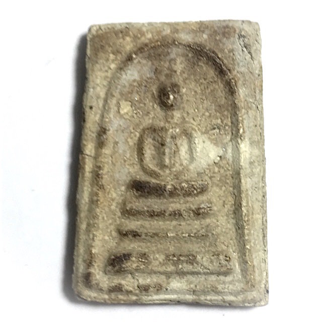 Pra Somdej Wat Rakang Kositaram Pim Gaes Bua Dtoom Kru Wat Sadter Reclining Buddha Hiding Place Find - Somdej Dto Prohmrangsri