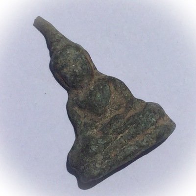 Pra Kru Ta Gradan Pim Gaes Kot - Nuea Chin Dtakua Trai Pakee Leaden Amulet - Wat Pra Sri Mahatat (Supanburi)