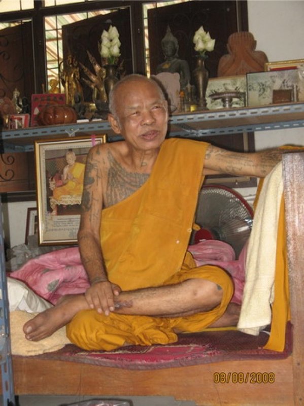 Pra Somdej Nuea Daeng with Ruby Fragments - Luang Por Niyom - Wat Takian Tia Circa 2540 BE