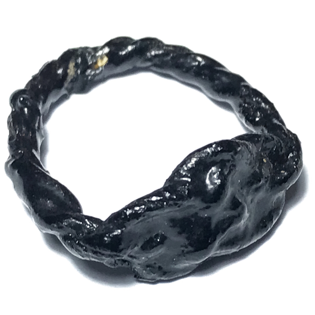Hwaen Pra Pirod Long Rak Spellbound Warrior Ring of Protection 2.1 Cm - Luang Por Hai - Wat Bang Talu