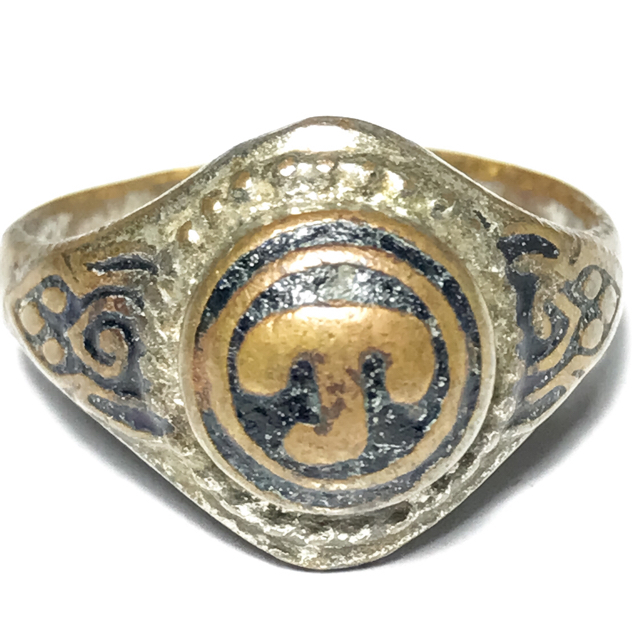 Hwaen Hua Namo Yantra Spell Ring Circa 2511 BE 2.1 Cm - Por Tan Klai Wajasit Wat Suan Khan