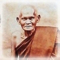 Luang Phu Bun (Wat Klang Bang Gaew)