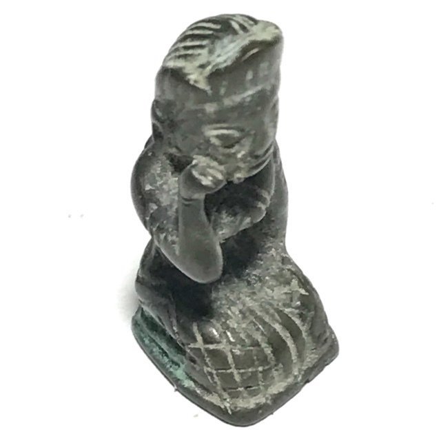 Pra Nang Kwak Loi Ongk Statuette for Good Business and Mercy Charm - Luang Por Jong Wat Na Tang Nork