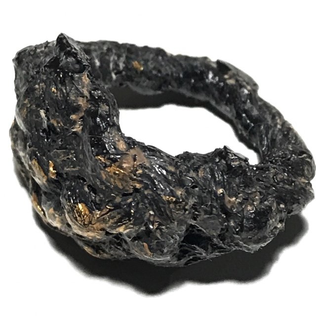 Hwaen Pirod Ancient Warrior Ring Amulet of Invincibility Luang Por Muang Wat Ban Tuan Circa 2460 BE