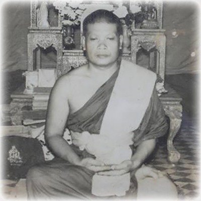 Luang Por Sanit (Wat Lam Bua Loi)