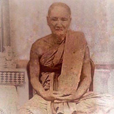 Luang Phu Iam (Wat Sapan Sung)