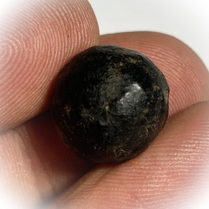 Look Om Lek Nuea Pong Jum Rak Sacred Powder Wishing Ball Amulet Luang Por Tong Sukh Wat Sapan Sung