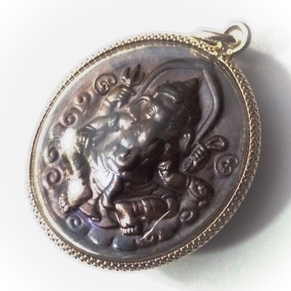 Rian Pra Pikanes Nuea Tong Daeng 2539 BE - Silver Casing - Luang Por Lae Wat Pra Song (Petchburi)