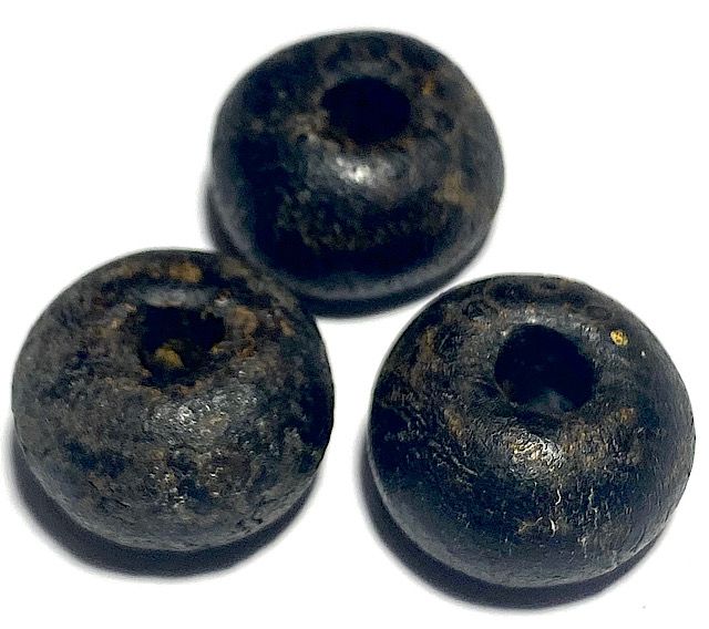 Look Prakam Nuea Pong Ya Wasana Jinda Manee Triple Set 3 Sacred Healing Powders Rosary Beads Luang Phu Bun Wat Klang Bang Gaew Look Prakam Nuea Pong Ya Wasana Jinda Manee Triple Set 3 Sacred Healing Powders Rosary Beads Luang Phu Bun Wat Klang Bang Gaew