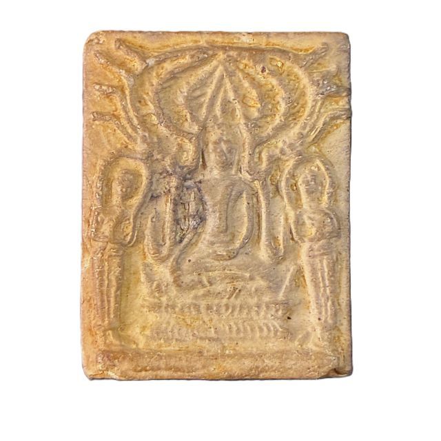 Pra Pruhnang Nuea Pong 2459 BE with Victory Candle Wax Jivara robe and Yant Dto Hand Inscribed on Rear Face Luang Por An Wat Prayat Pra Pruhnang Nuea Pong 2459 BE with Victory Candle Wax Jivara robe and Yant Dto Hand Inscribed on Rear Face Luang Por An Wat Prayat