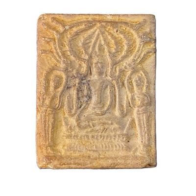 Pra Pruhnang Nuea Pong 2459 BE with Victory Candle Wax Jivara robe and Yant Dto Hand Inscribed on Rear Face Luang Por An Wat Prayat Pra Pruhnang Nuea Pong 2459 BE with Victory Candle Wax Jivara robe and Yant Dto Hand Inscribed on Rear Face Luang Por An Wat Prayat