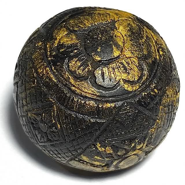 Kot Kala Pra Rahu Mai Mee Ta Eyeless Coconut Shell with Magic Bead Rattle Bucha Kroo LP Noi - LP Pin Wat Srisa Tong - Size 3 Cm.