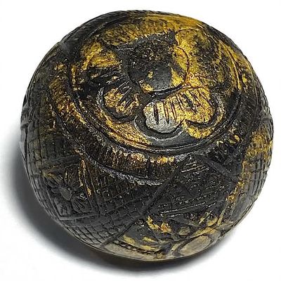 Kot Kala Pra Rahu Mai Mee Ta Eyeless Coconut Shell with Magic Bead Rattle Bucha Kroo LP Noi - LP Pin Wat Srisa Tong - Size 3 Cm.