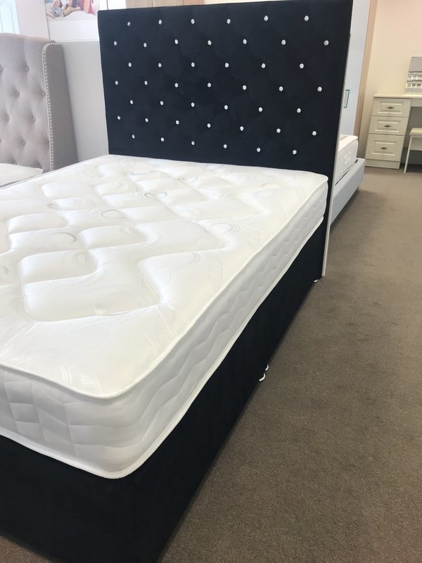 Cadiz Divan Bed
