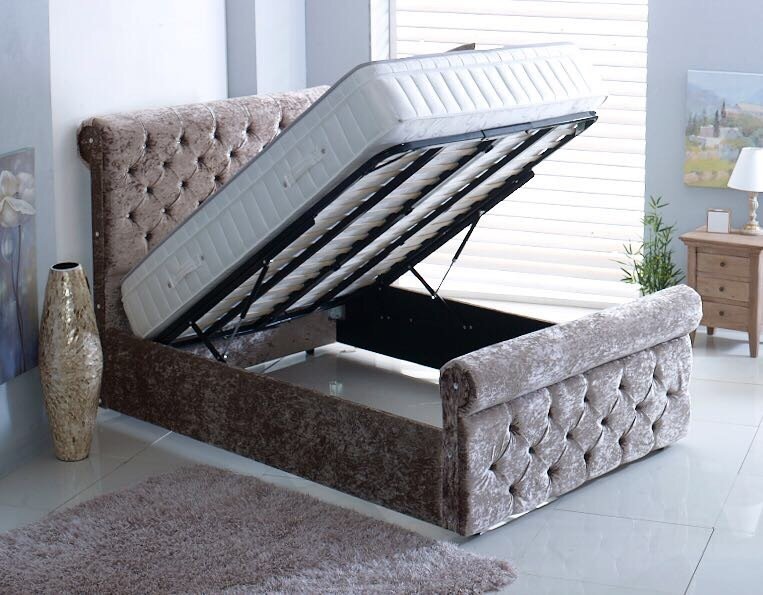 Romney Ottoman Bed