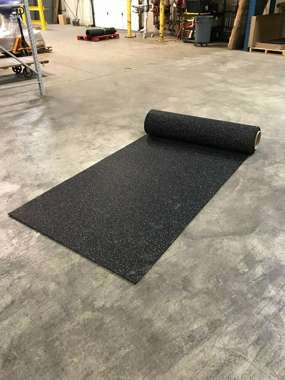 9' Rolled Rubber Flooring 10 Grey Fleck