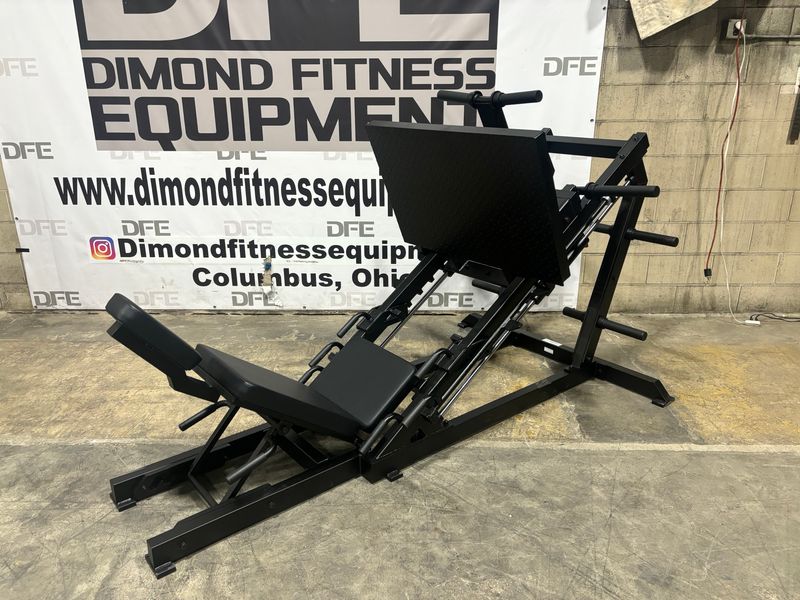 York Barbell STS 35 Degree Leg Press