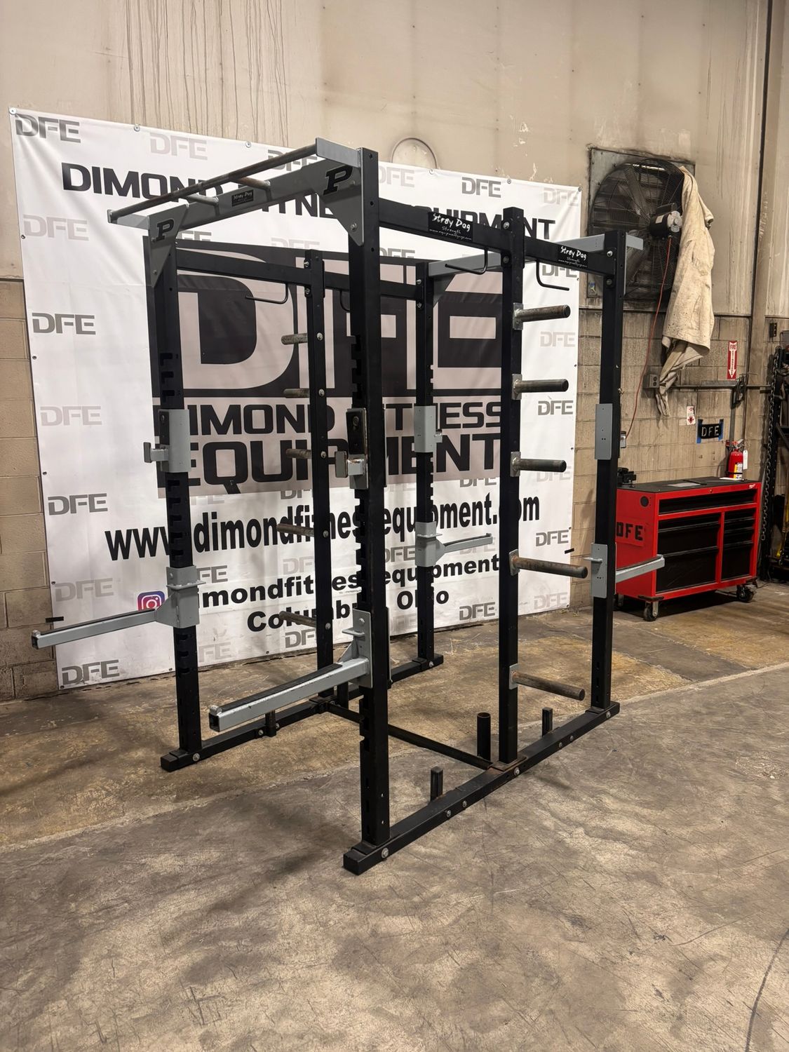 Stray Dog Double Sided Rack